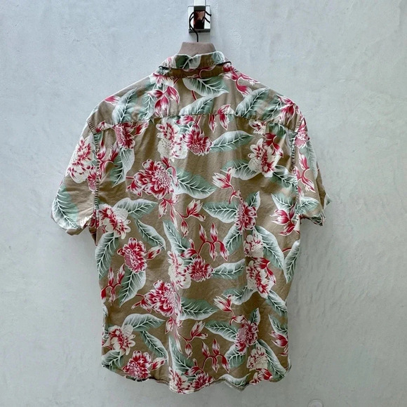 J Crew || Floral Resort Shirt Short Sleeve Button Up in Safari Tan XL - Picture 5 of 8
